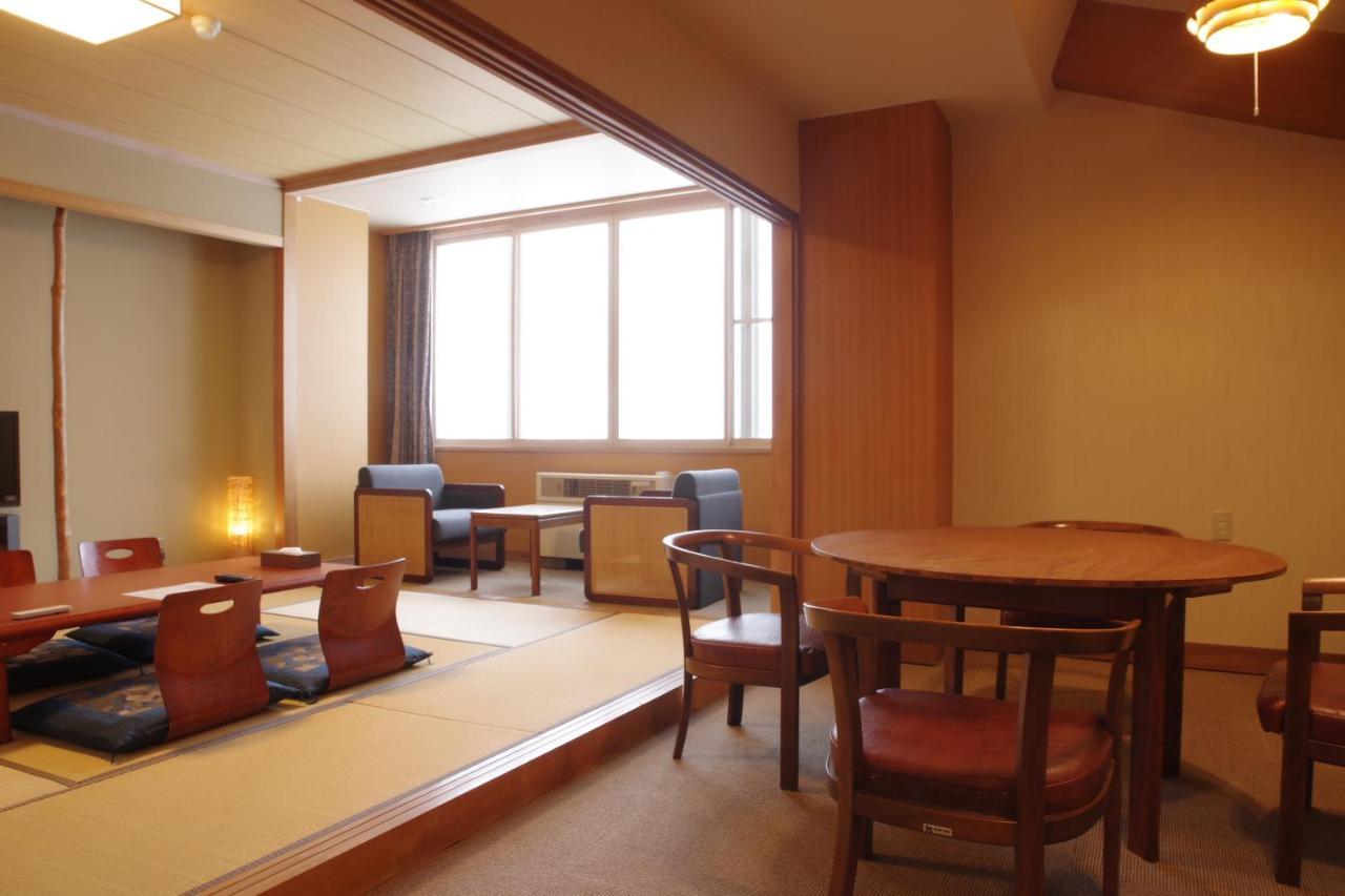 K's House Hokkaido - Asahidake Onsen Hostel Higashikawa Bagian luar foto